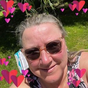 Meet your Posher, Petra